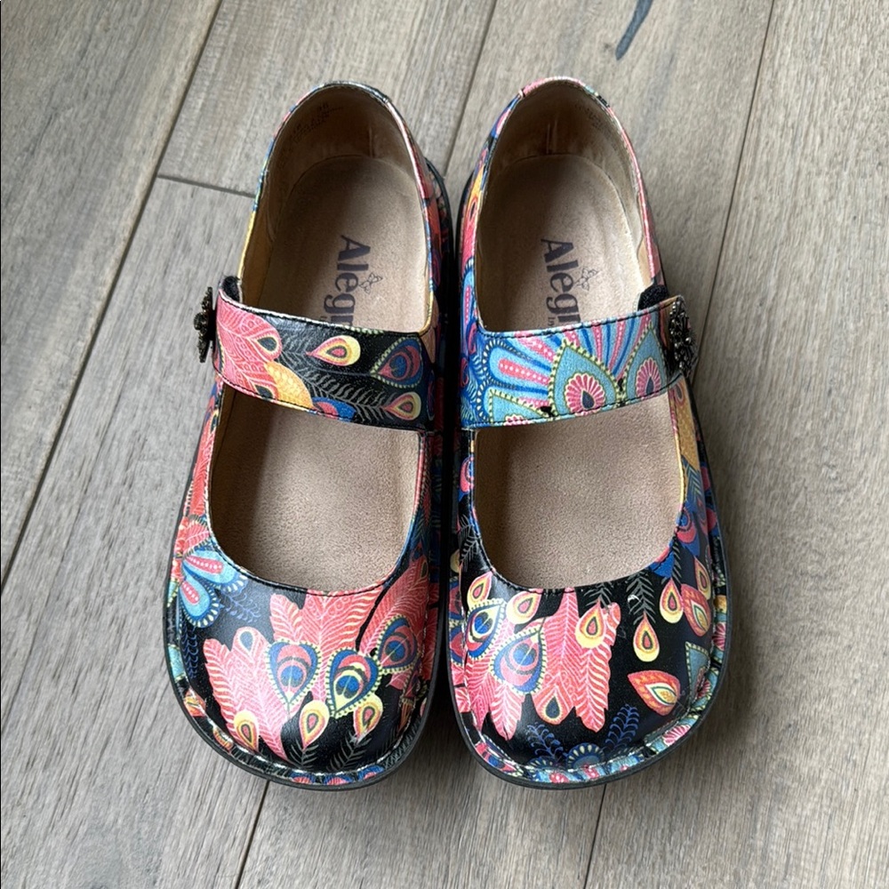 Alegria Paloma Pro Fall Feathers Mary Janes